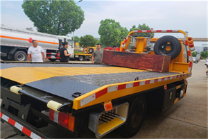 陕县附近拖车电话号码服务